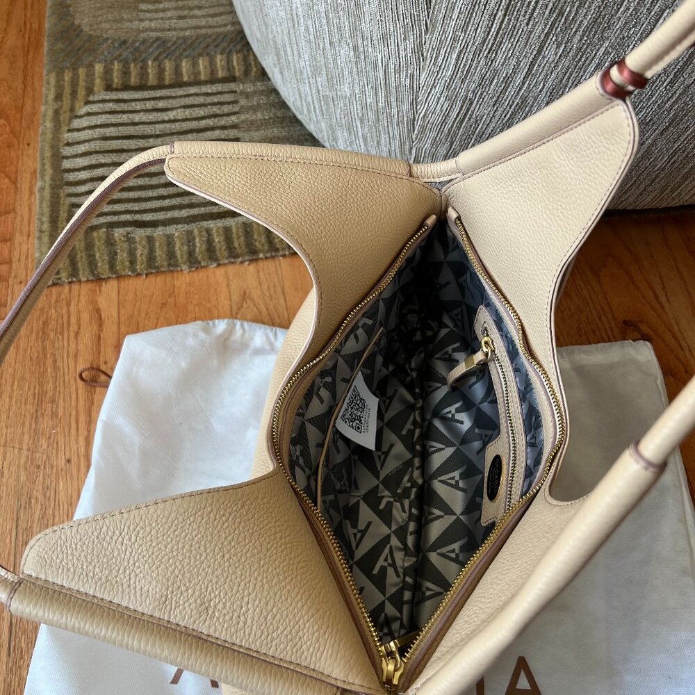 Arcadia- Yoruba large shoulder bag- natural beige leather- new